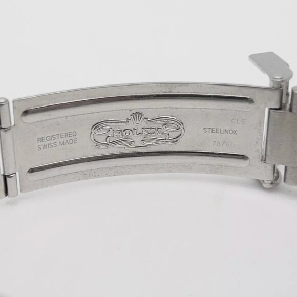 MINT! Men's Rolex Yacht Master 40mm Watch - Picture 3 of 6